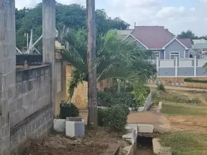 Plot for Sale at Wazo