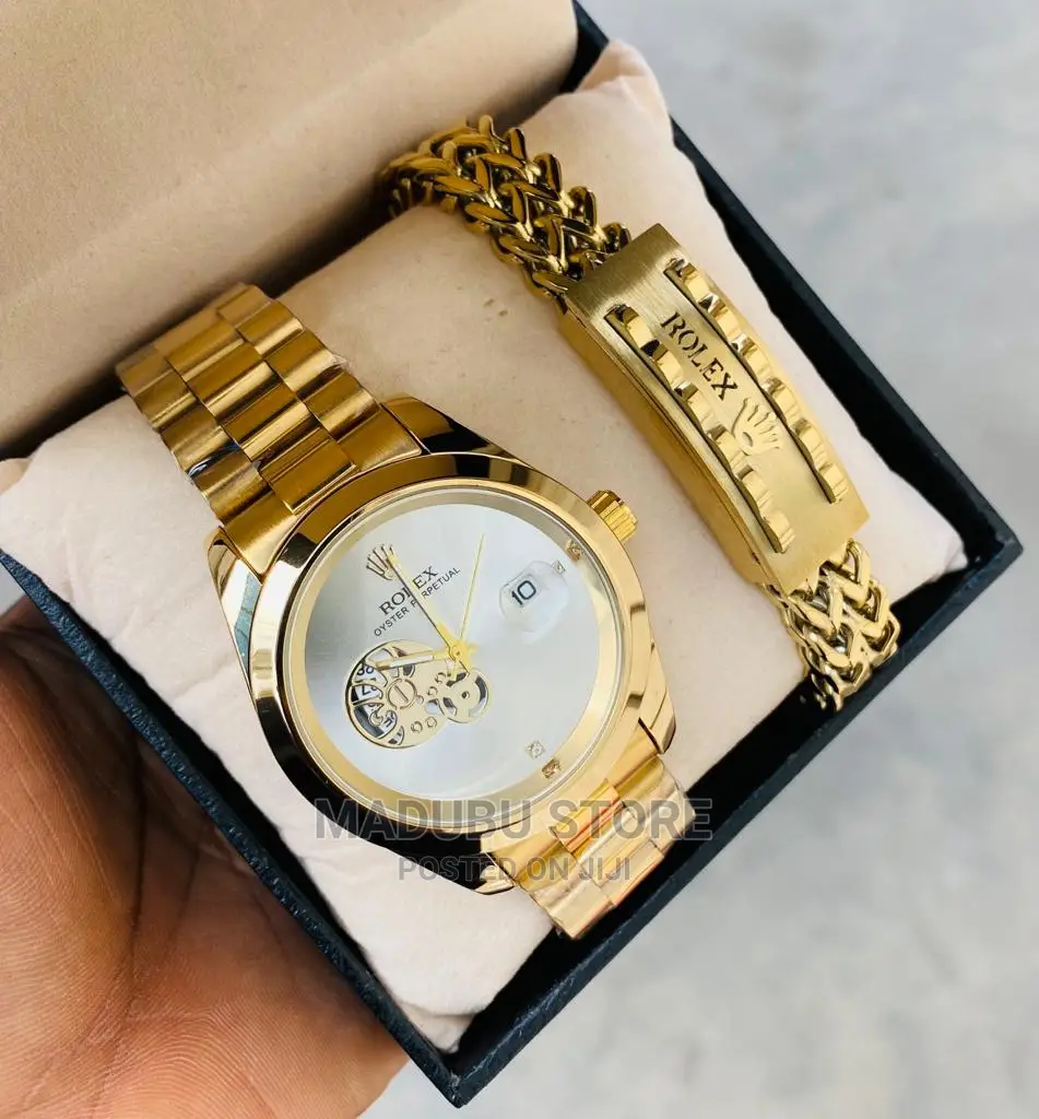 A Set of Watch and Bracelet