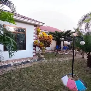 4bdrm House in Kinondoni for Sale