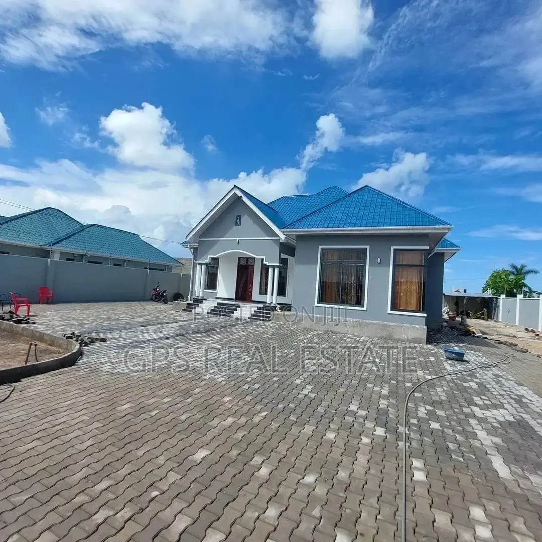 4bdrm House in Kibada, Kigamboni for Sale