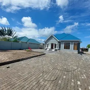 4bdrm House in Kibada, Kigamboni for Sale