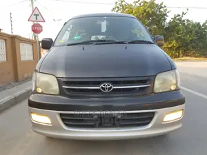 Toyota Noah 2.0 AWD (8 Seater) 2001 Black