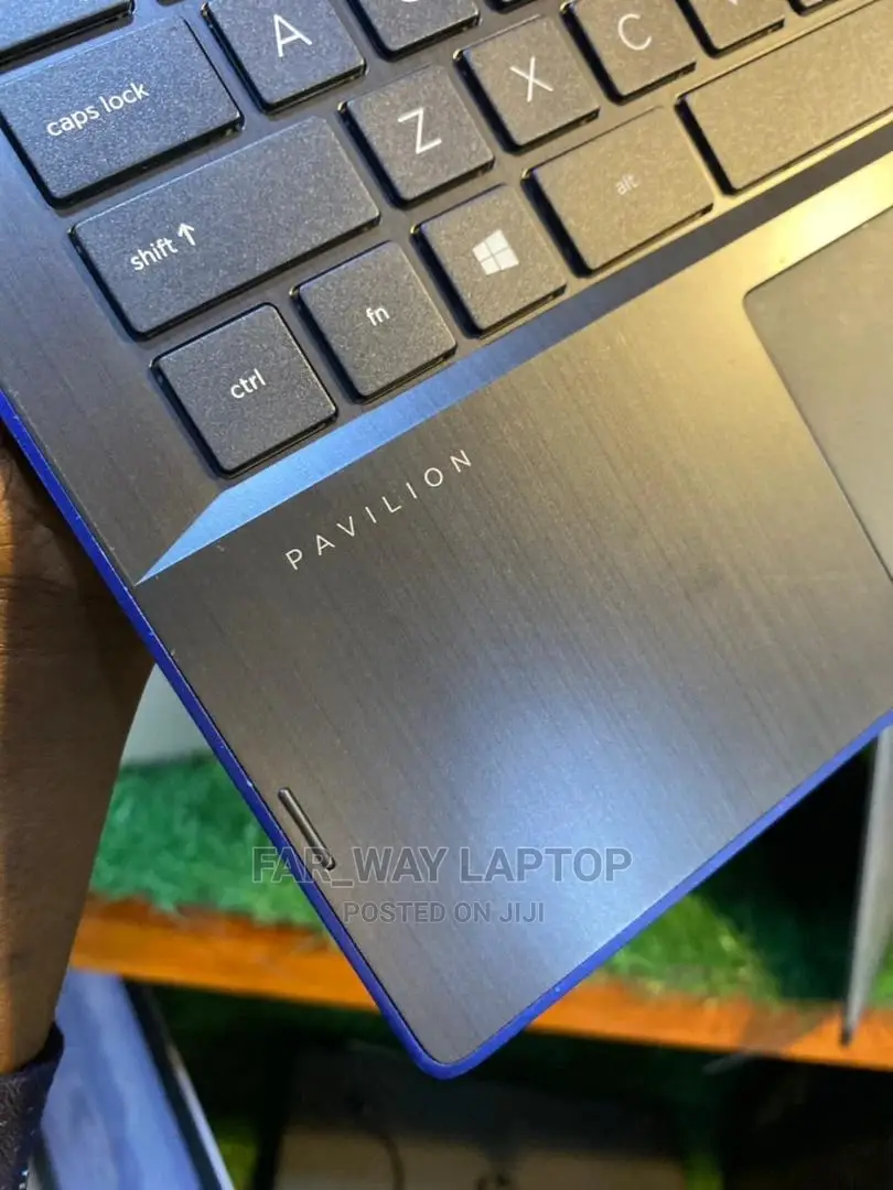 Laptop HP Pavilion X360 14 8GB Intel Core I3 HDD 1T