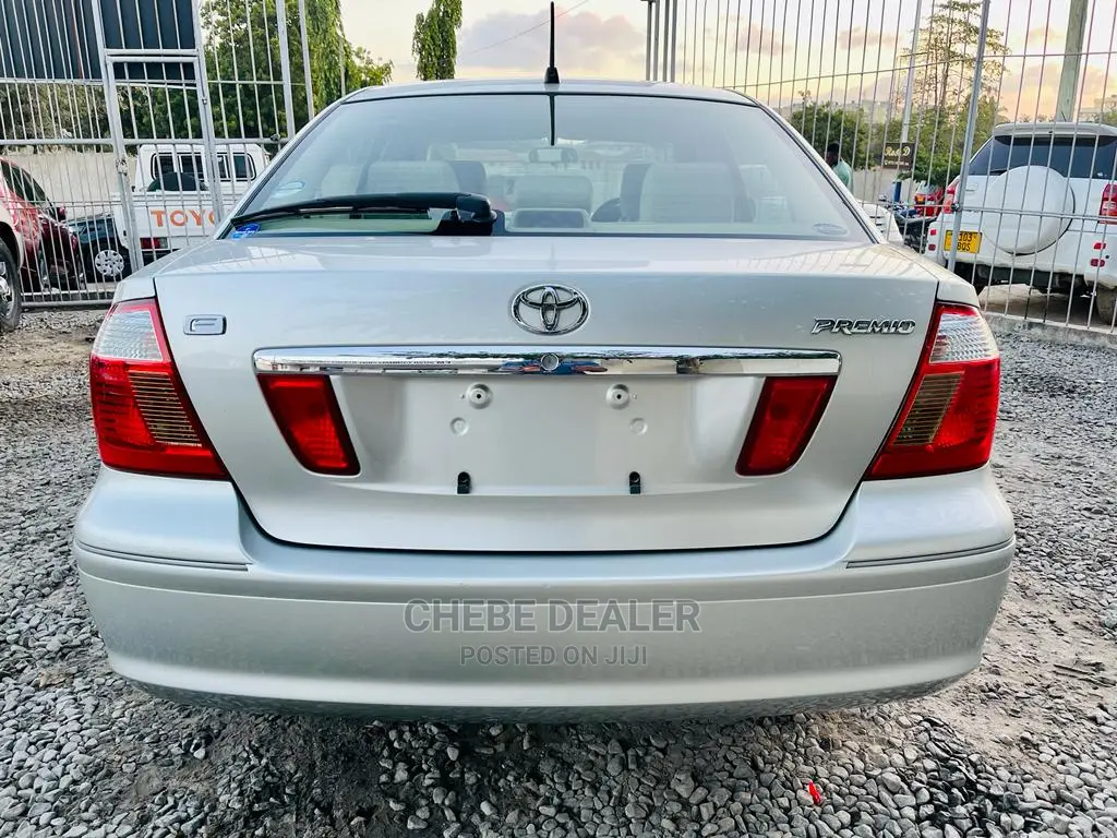 Toyota Premio 1.5 FWD 2020 Silver