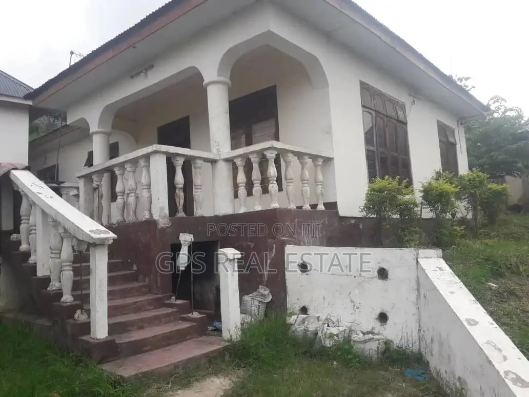 3bdrm House in Mbezi Makuti, Kinondoni for Sale