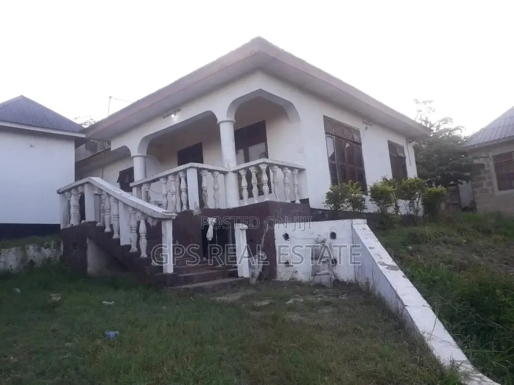 3bdrm House in Mbezi Makuti, Kinondoni for Sale