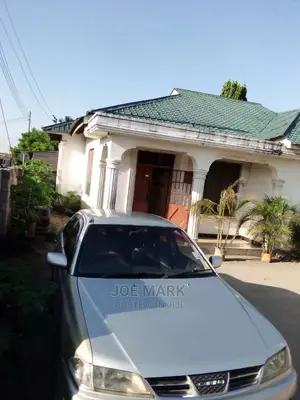 4bdrm House in Mark Real Estate, Yombo Vituka for Sale