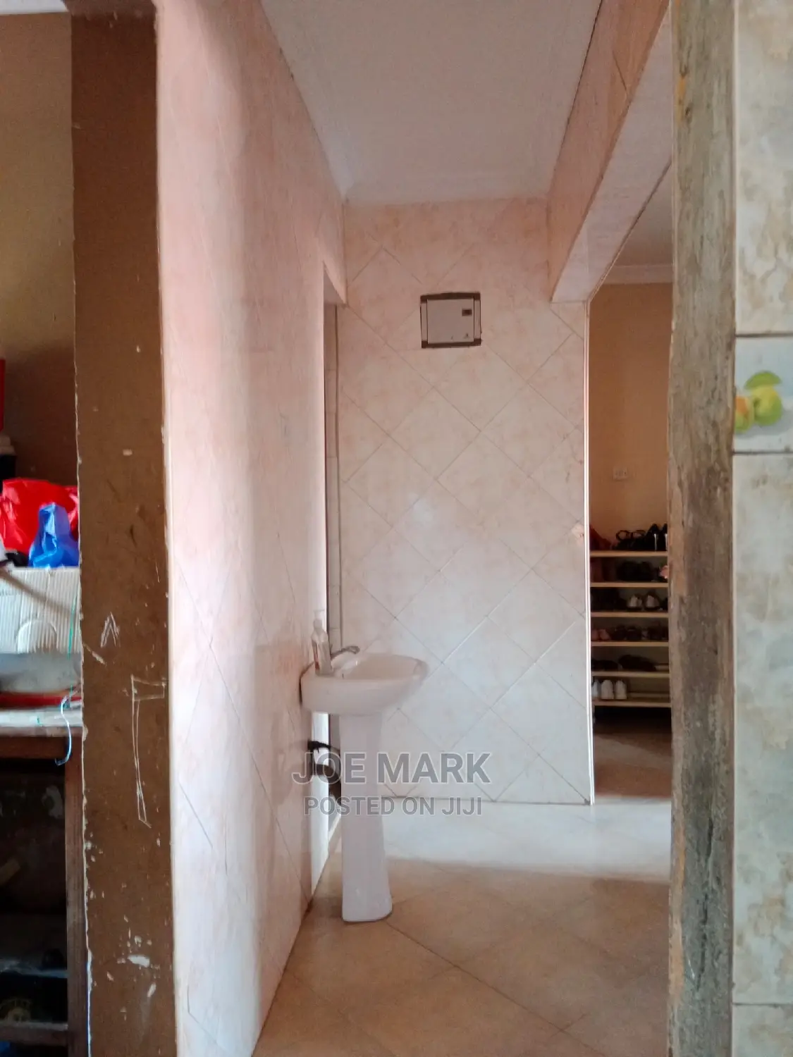 4bdrm House in Mark Real Estate, Yombo Vituka for Sale