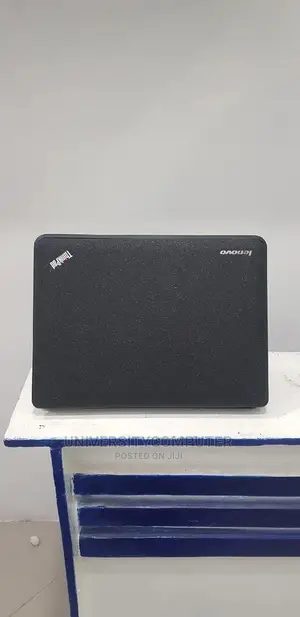 Laptop Lenovo ThinkPad X131e 4GB Intel Core 2 Duo HDD 320GB