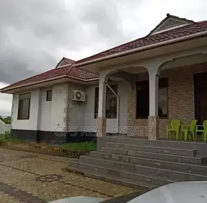 3bdrm House in Tegeta Mivumoni, Kinondoni for Sale