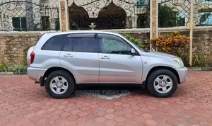 Toyota RAV4 1.8 2005 Silver
