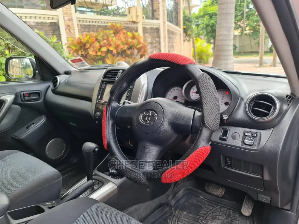 Toyota RAV4 1.8 2005 Silver