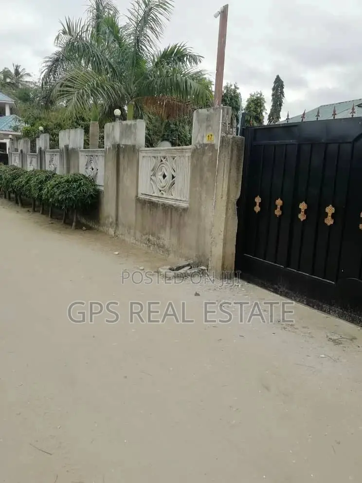 3bdrm House in Mbezi Mwisho, Kinondoni for Sale