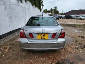 Toyota Premio 2.0 FWD 2004 Silver