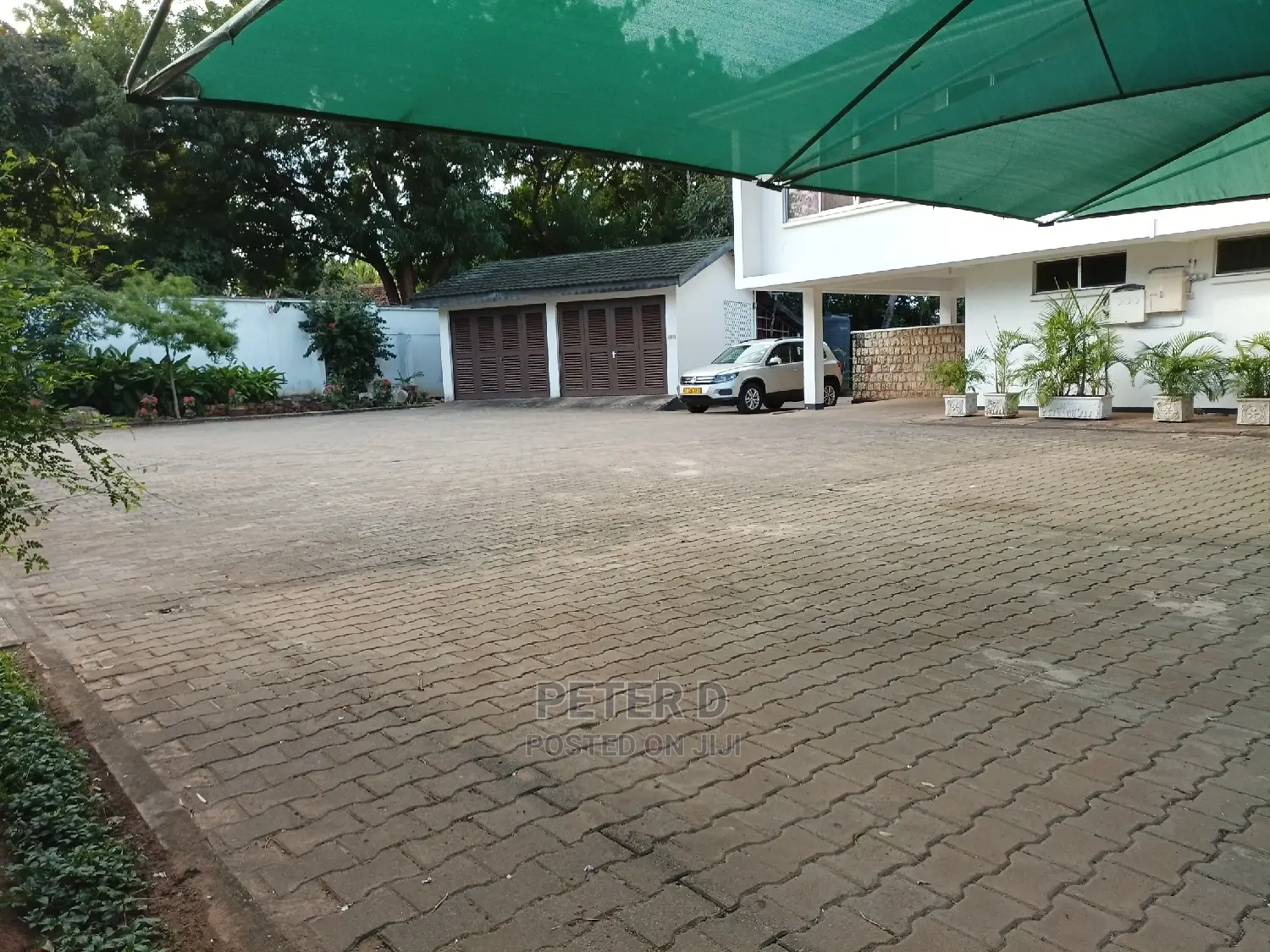 5bdrm House in Mikocheni for Rent