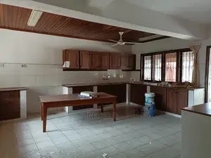 5bdrm House in Mikocheni for Rent