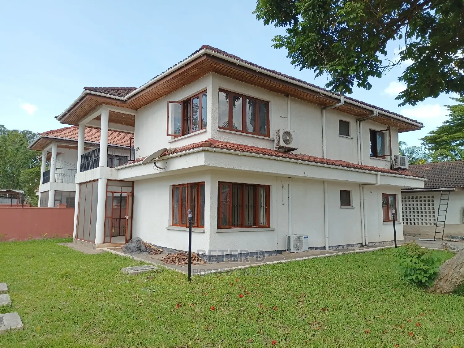 5bdrm House in Mikocheni for Rent