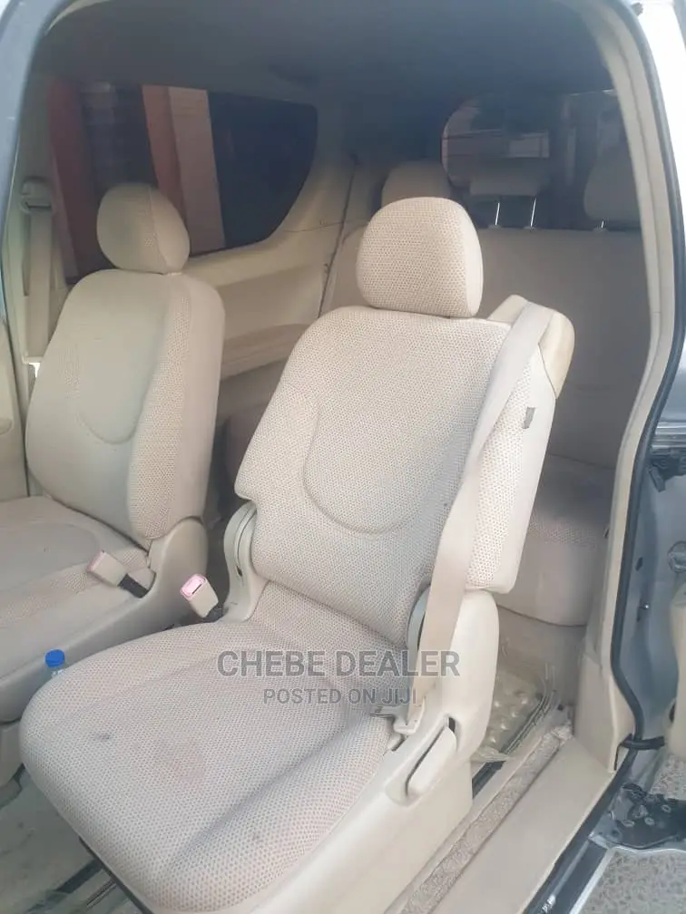 Toyota Porte 1.5 AWD 2006 Silver