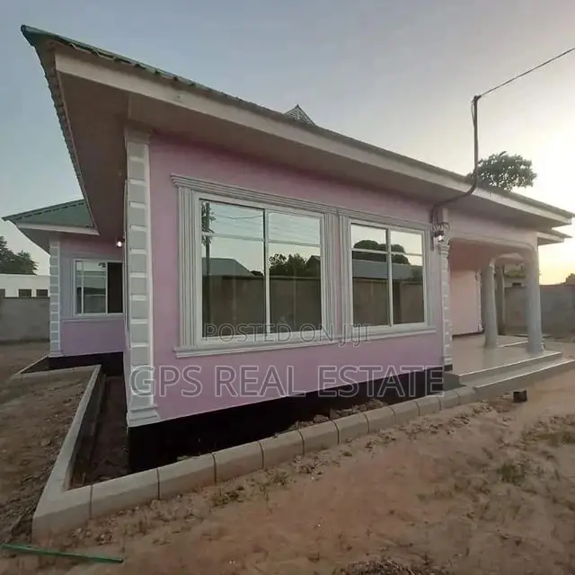 3bdrm House in Kibada, Kigamboni for Sale