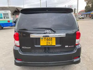 Toyota Corolla Rumion 2008 Black