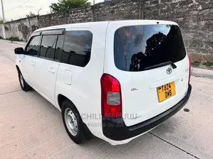 Toyota Probox 2012 White