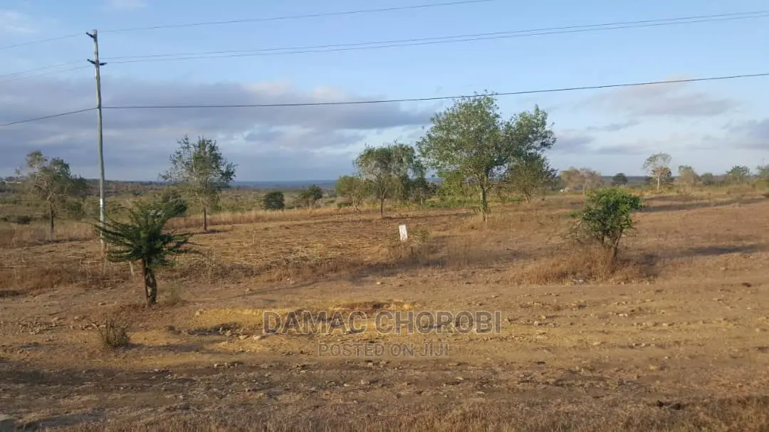 Acre 20 Mbwewe Bei Milion 4 Kilomita Moja