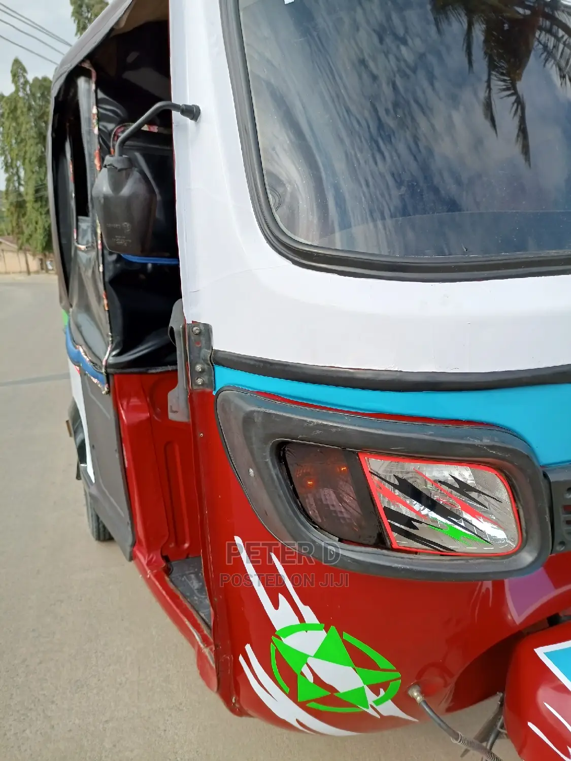 TVS 2022 Red