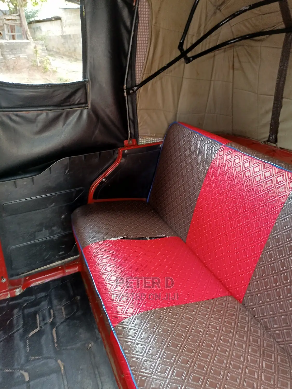 TVS 2022 Red