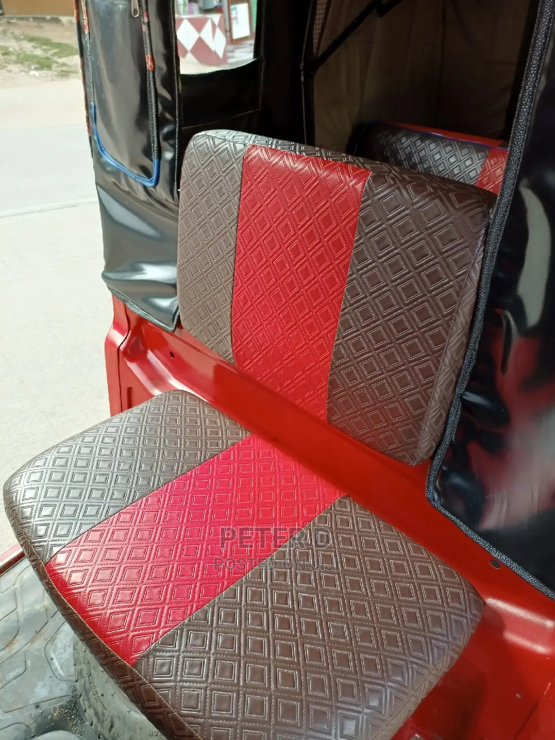 TVS 2022 Red