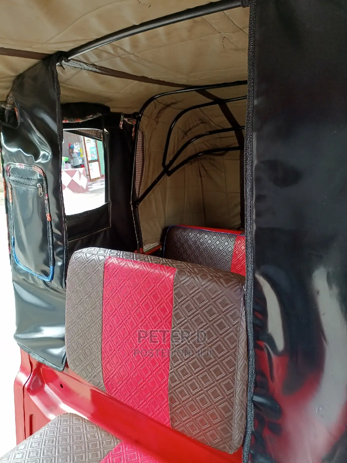 TVS 2022 Red