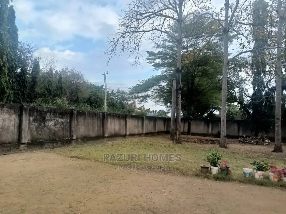 A Huge Plot for Sale at Mbezi Beach Road to Whitesands