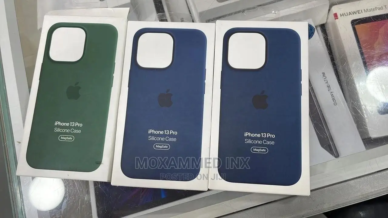 Silicone Case With Magsafe