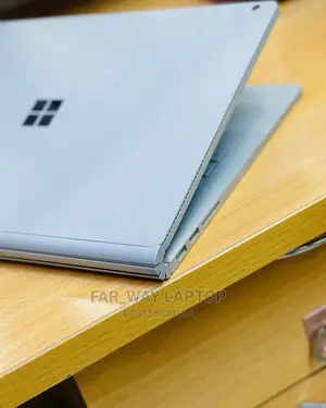 New Laptop Microsoft Surface Book 8GB Intel Core I5 SSD 256GB