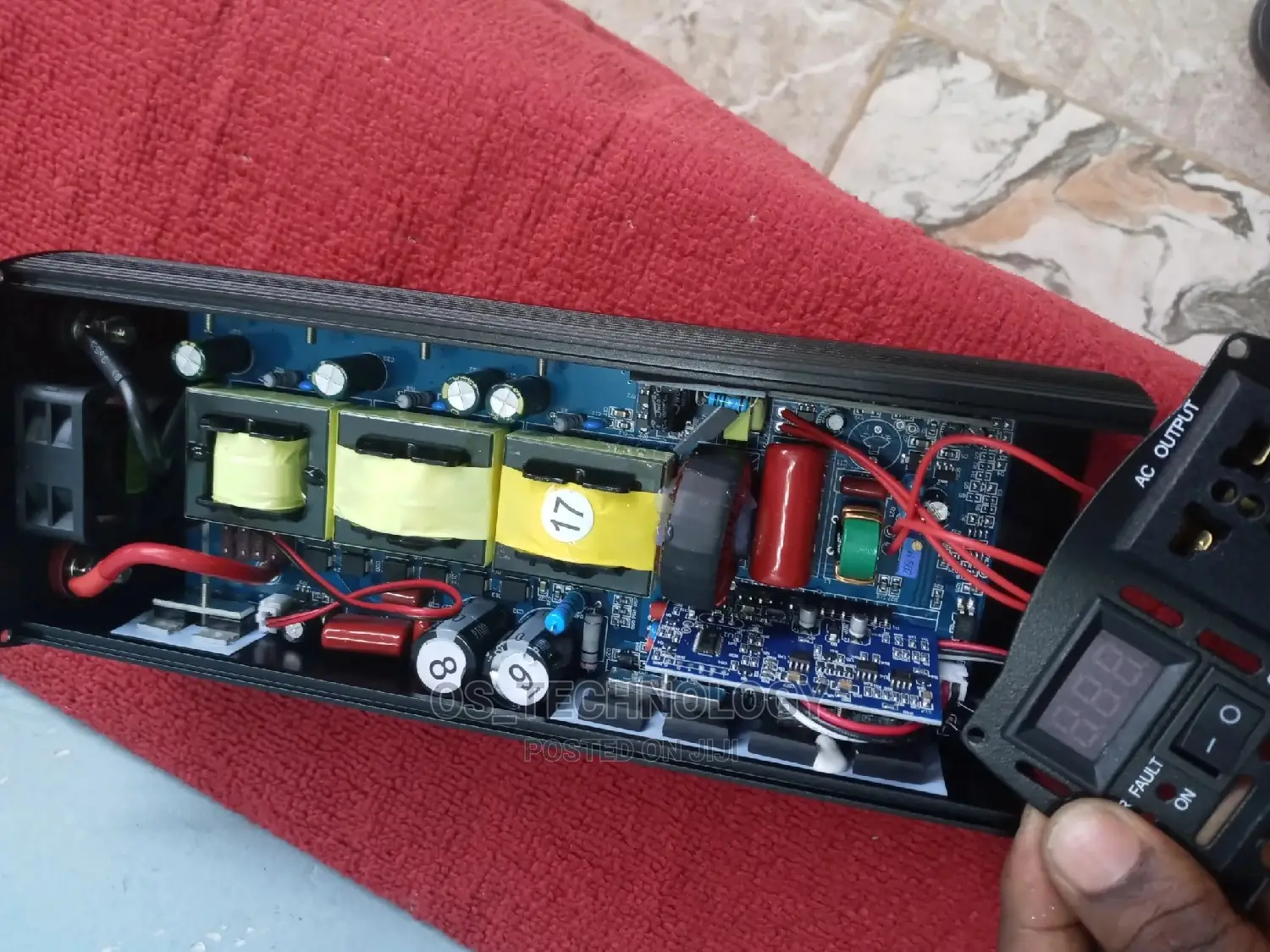 New Pure Sine Wave 2000W 220V 50hz Power Inverter