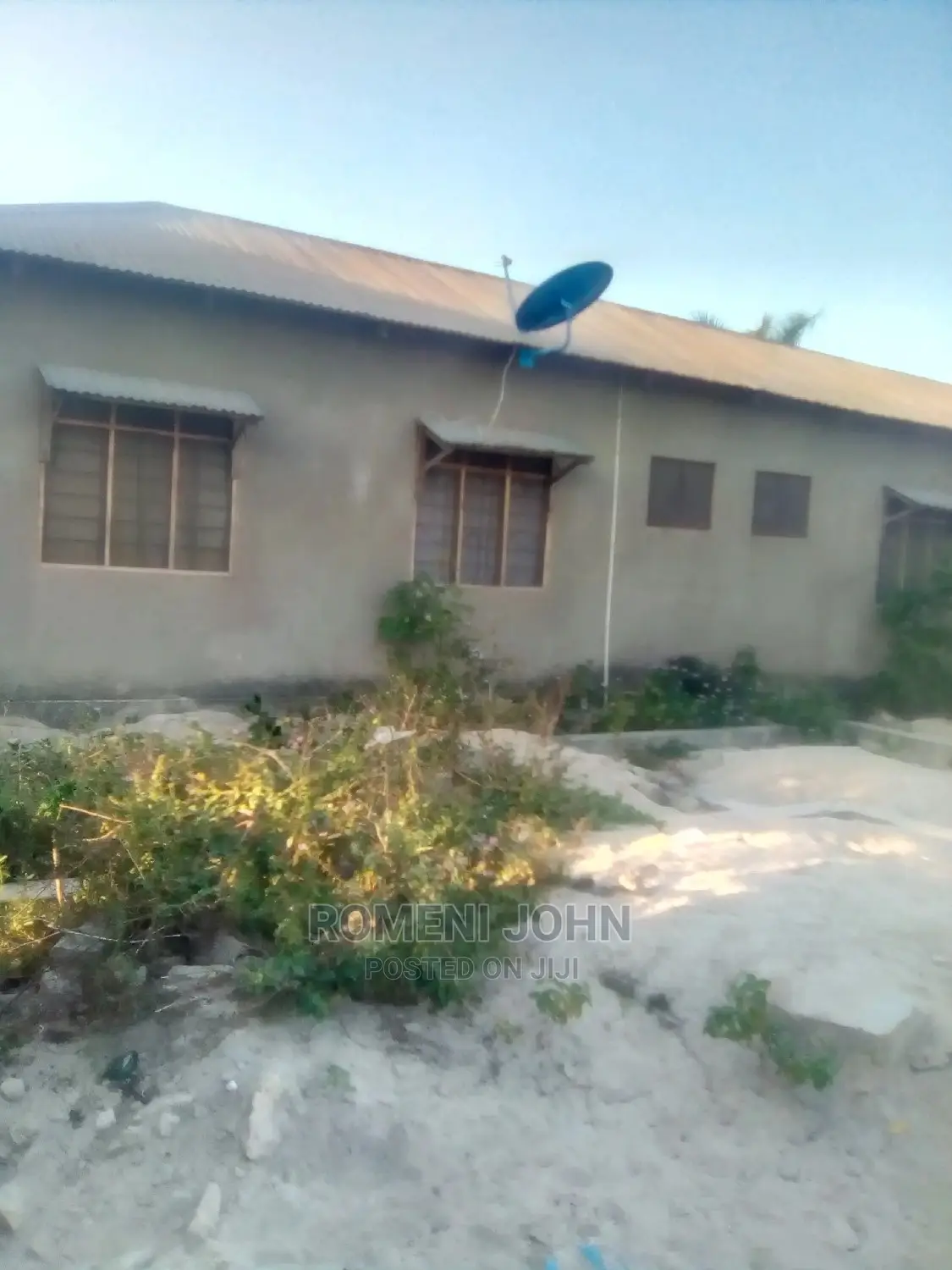 Furnished 5bdrm Bungalow in Tanzania Daressalaam for Sale