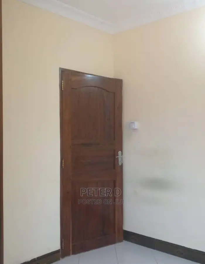 2bdrm House in Mikocheni for rent