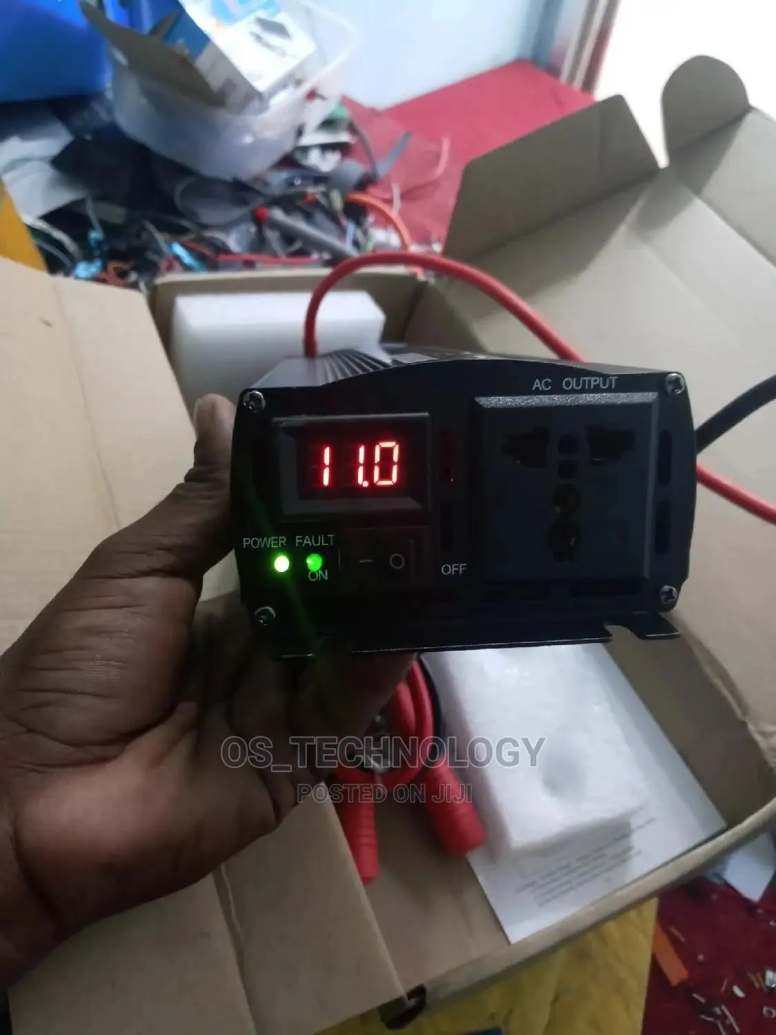 New Pure Sine Wave 2000W 220V 50hz Power Inverter