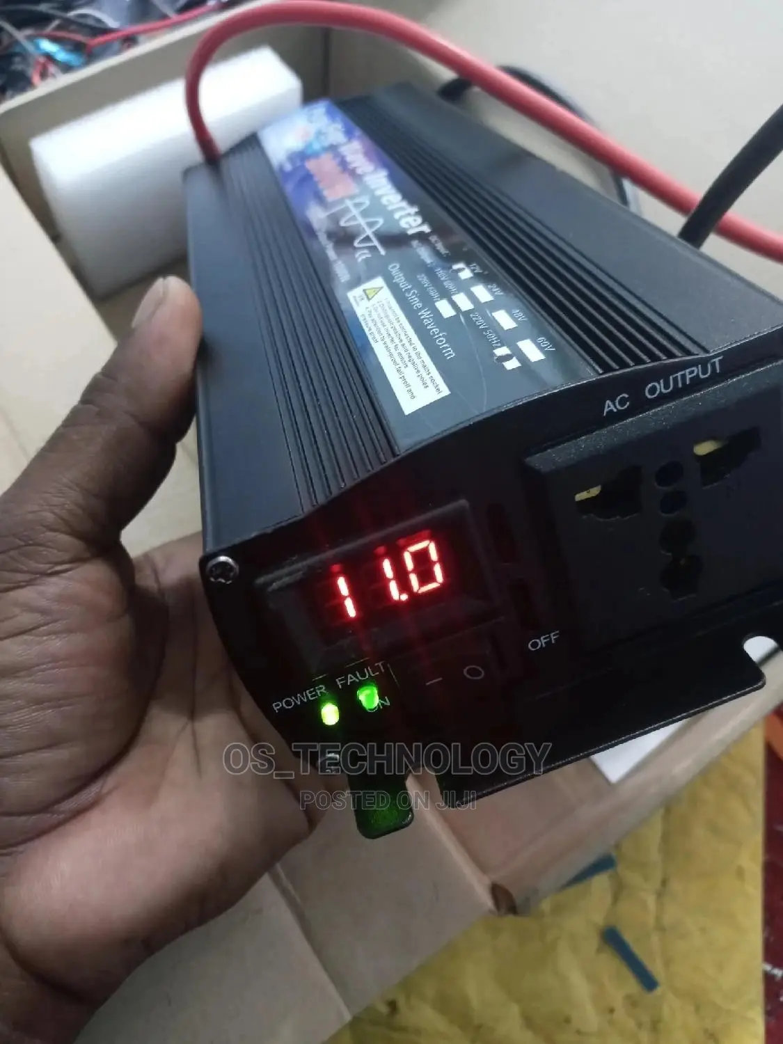 New Pure Sine Wave 2000W 220V 50hz Power Inverter