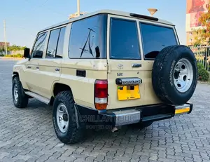 Toyota Land Cruiser 2006