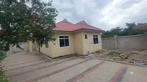 3bdrm House in Mivumoni, Kinondoni for Sale