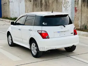 Toyota IST 2006 White