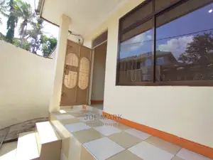 3bdrm House in Markreal Estate, Kimara for Sale