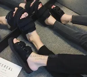 Unsex Floppy Slides