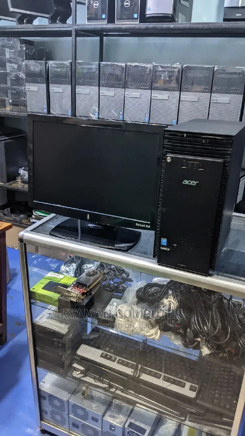 Desktop Computer Acer Aspire TC-705 4GB Intel Core I5 HDD 500GB