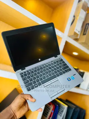 Laptop HP EliteBook 820 G3 4GB Intel Core I5 SSD 256GB