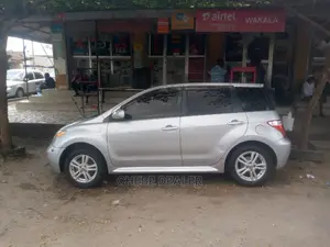 Toyota IST 2006 Silver