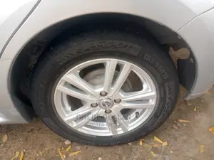 Toyota IST 2006 Silver