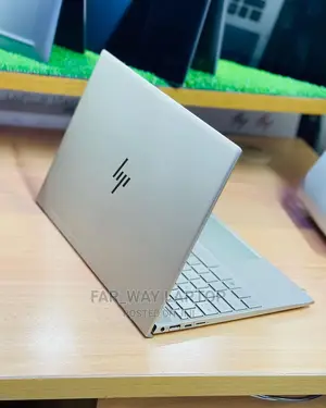 New Laptop HP Envy 14 8GB Intel Core I5 SSD 256GB
