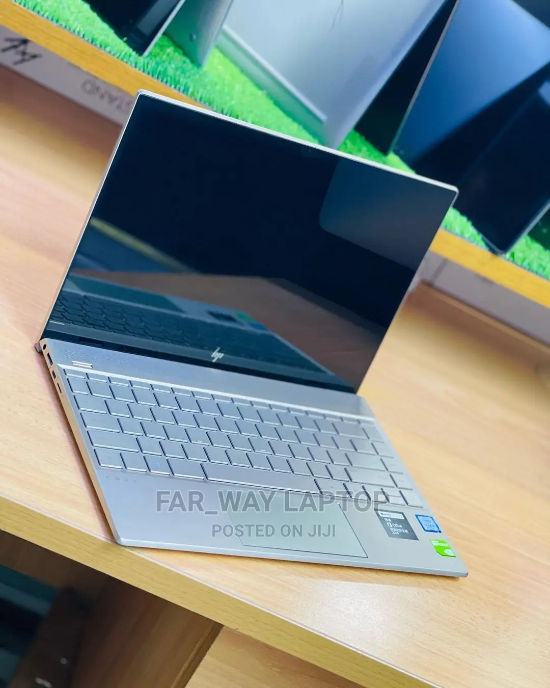 New Laptop HP Envy 14 8GB Intel Core I5 SSD 256GB