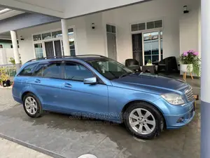 Mercedes-Benz C-Class 2010 Blue